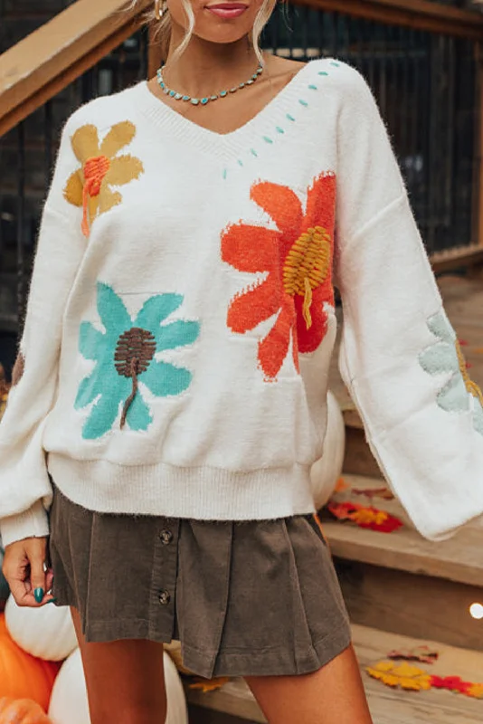 Fashionable Items White Vintage 60s Flower Pattern V Neck Lantern Sleeve Sweater